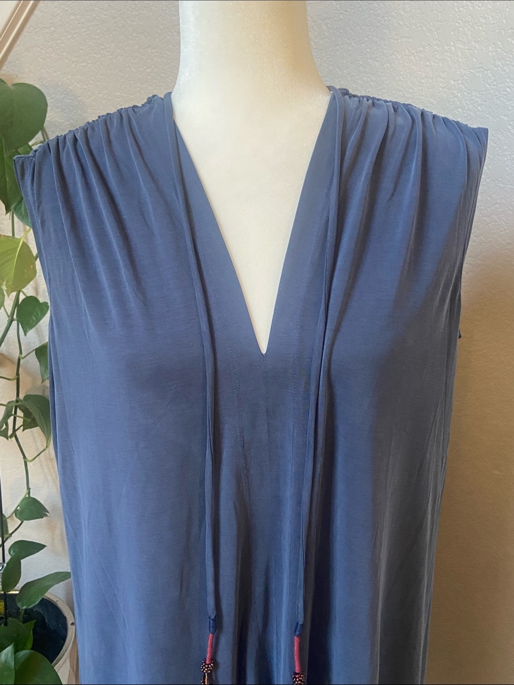 Mystree Blue Sleeveless V-Neck Dress in silky fabric w/ accented tassels. Small